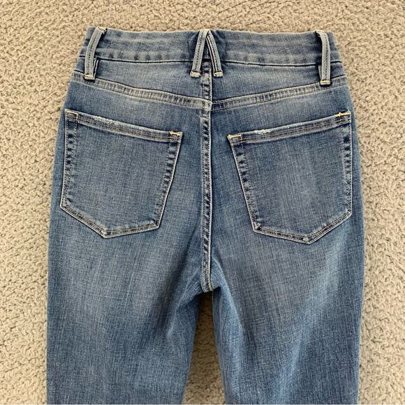 Good American Good Waist Crop Ripped With Chewed Hem Women's Jeans - Size: 0/25 - Picture 6 of 16